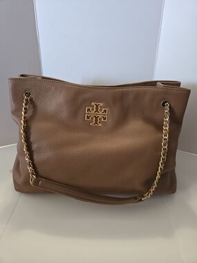 Tory Burch Tan Pebbled Leather Shoulder Tote with Gold Chain Straps